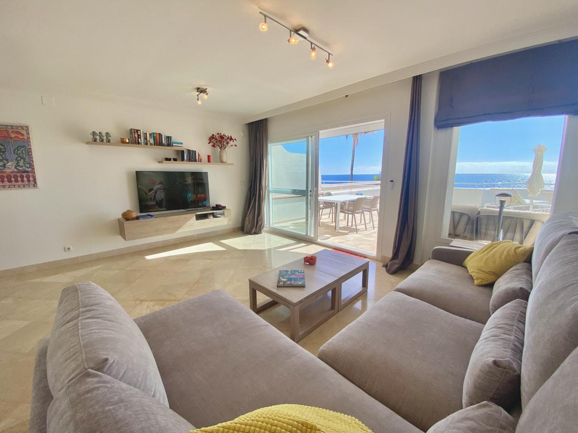 D12 Espectacular Y Moderno Apartamento En Primera Linea - Estepona - Sinfonia Del Mar Dış mekan fotoğraf